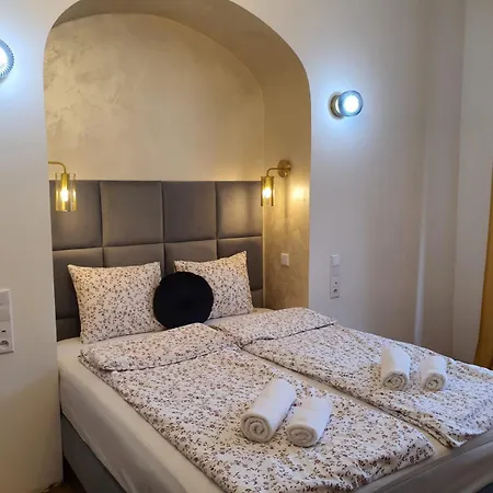 Old Town Ok Apartament